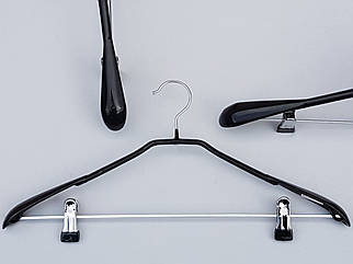 Плічка вішалки тремпеля металевий в силіконовому покритті костюмний чорного кольору, довжина 44,5 см