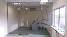 Скляні перегородки в офіс купити в Запоріжжі