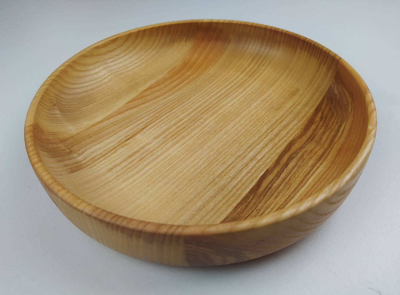 

Тарелка для подачи деревянная d 23 см, высота 3.5 см.