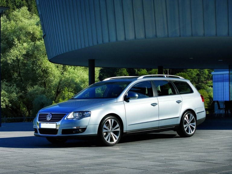 

Дефлектор на капот (мухобойки) Volkswagen Passat (B6) 2005-2010 г.
