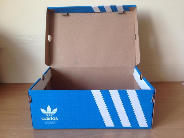 Коробки Адидас Коробки Адидас