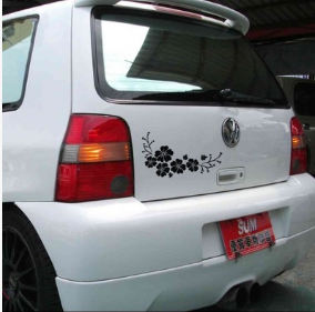 Вінілова наклейка для машини 3D квіти білі 33 см, фото 1