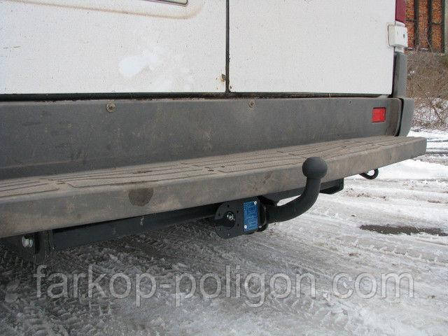 Фаркоп Volkswagen LT 28-35 3.55 (2 кол. бампер із підніжкою) з 1995-2006 р.