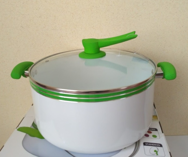 Каструля Товарpeterhoff PH-15780-28 green 8,1 л.