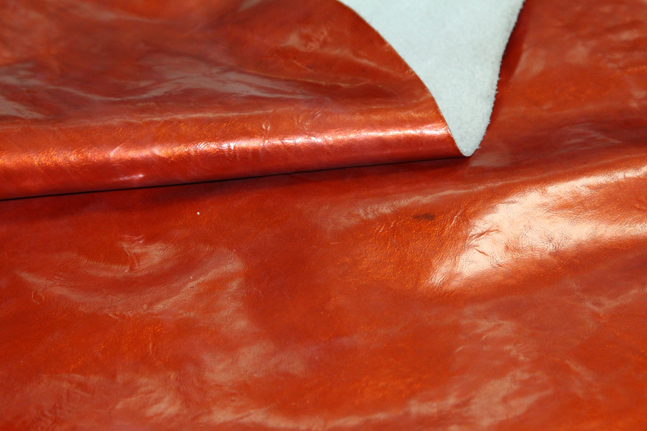 Кожа лак lake kirmizi 126 1.3mm 190 Турция