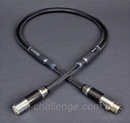 Stradivarius Digital  AES EBU VooDoo Cable 1м