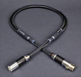 Stradivarius Digital  AES EBU VooDoo Cable 1м