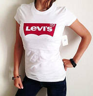 Футболка женская "Levis" левис белая с красным 533844978 Футболка женская "Levis" левис белая с красным