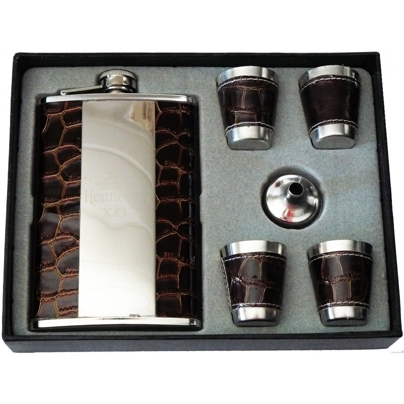 Подарунковий набір TIGER 3 в 1 Фляга, 4 чарки,лейка