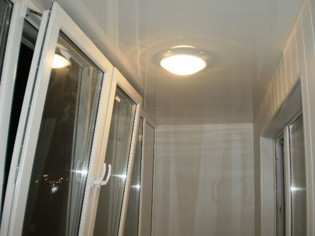 Внутрішня обшивка стелі на балконі недорого Київ, фото 1