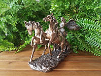 Подарункова статуетка Veronese "Ніка в колезі" 72736 A4, фото 3