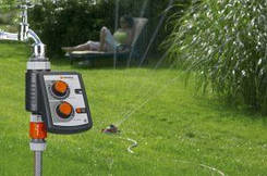 Таймери і датчики подачі води для поливу