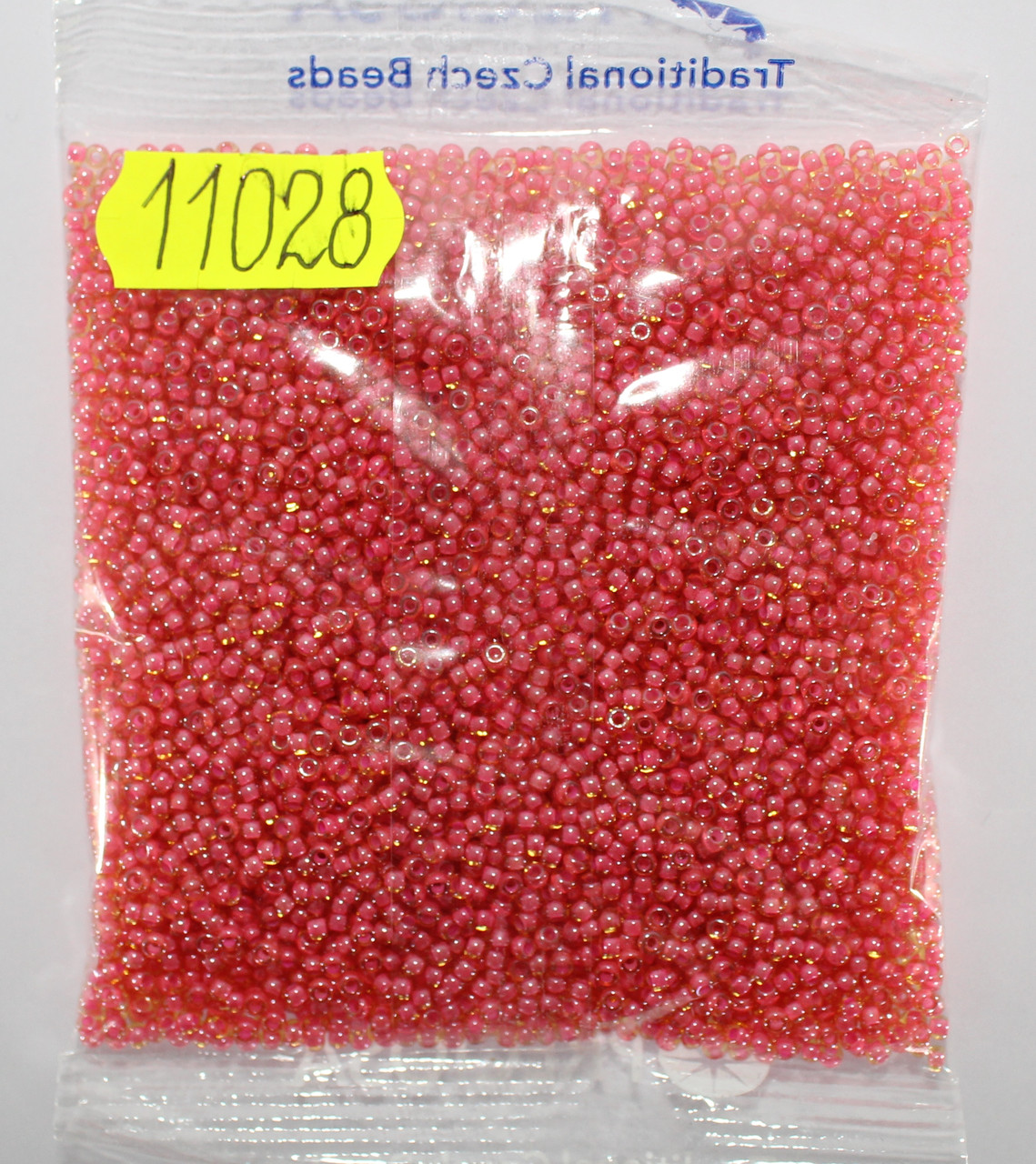 Бісер 10/0, No11028 маліновий, пофарбований всередині (уп.50 грам)