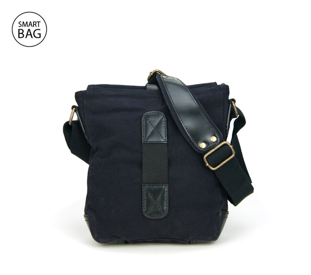 Невелика чорна чоловіча сумка на плече Akarmy Невелика чорна чоловіча сумка на плече Akarmy