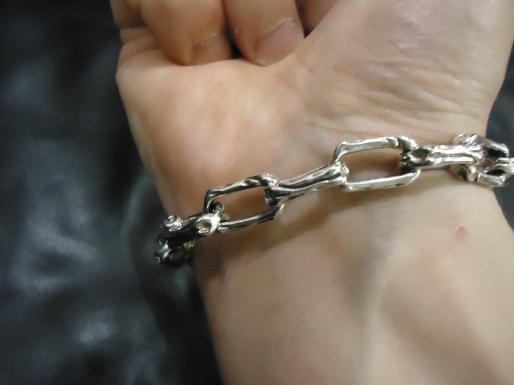 Мужской серебряный браслет байкерский Череп с костями 22,5 см 32 грамма - фото 9 - id-p535409899