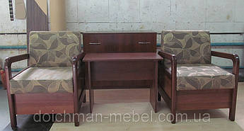 Невелике крісло "Арабіка" з дерев'яними підлокітниками на замовлення