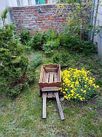 BULATOCHKA.com.ua - розвиває новий напрямок: "Ландшафтний дизайн та декорації" , в даному розділі будуть представлені вироби з дерева. В даній рубриці Ви маєте можливість ближче познайомитися з нашими виробами. Всі вироби - робляться вручну!