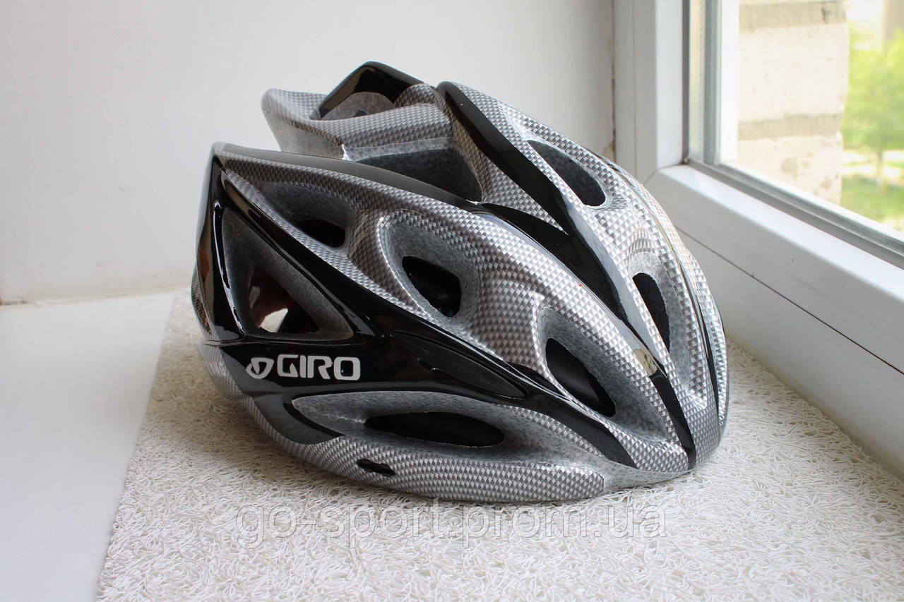 Велосипедний шолом Giro