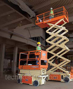 2011 Компания JLG запускает в производство ножничные подъемники серии Rental. 2011 Компания JLG запускает в производство ножничные подъемники серии Rental.