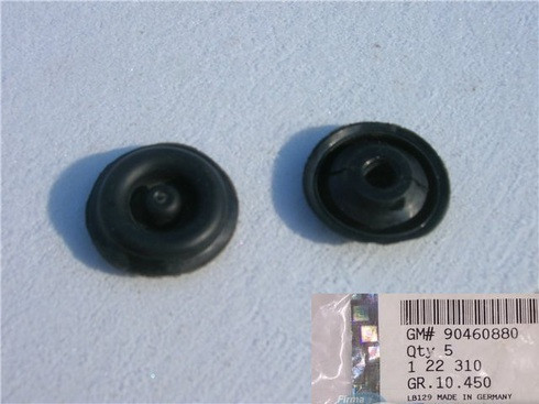 Пробка (заглушка) 26MM OD. зливна порога GM 90460880 OPEL