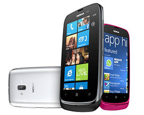 Чохли для Nokia Lumia 610