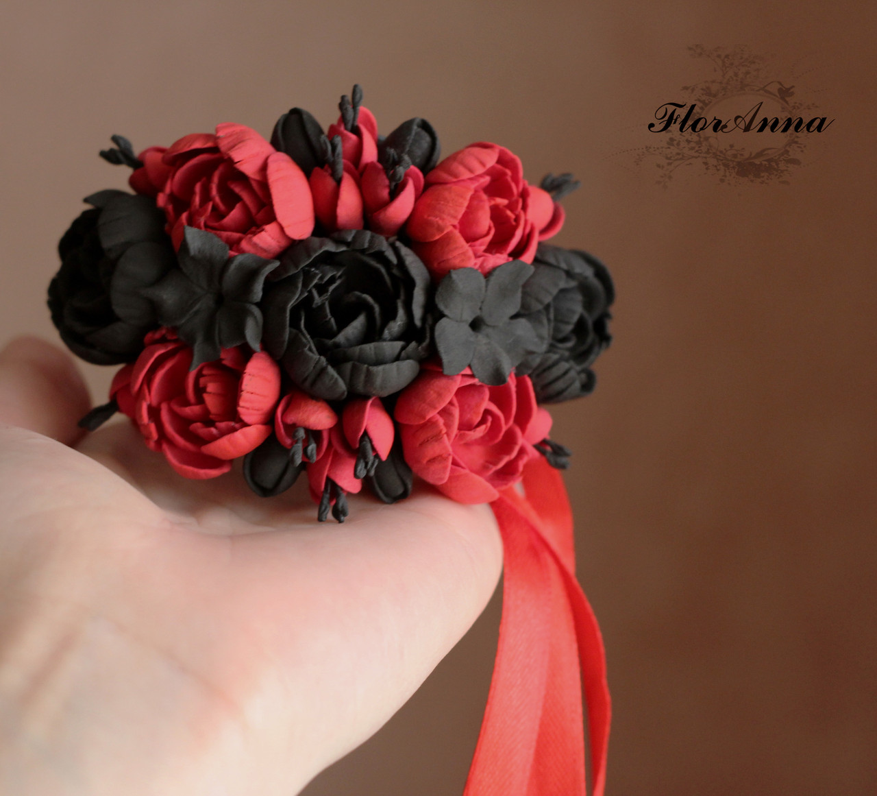 Красно-черный браслет с цветами из полимерной глины. Браслет для свидетельницы или подружки невесты "Кармен" - фото 5 - id-p538412708