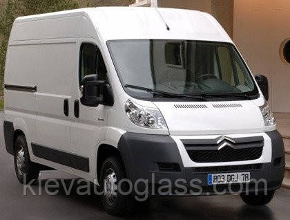 Лобове скло на CITROEN JUMPER з 2007 р.в., фото 1