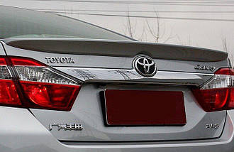 Спойлер багажника (ліп спойлер, сабля, качиний хвостик) Toyota Camry 50/55 2013-2017 г.в.