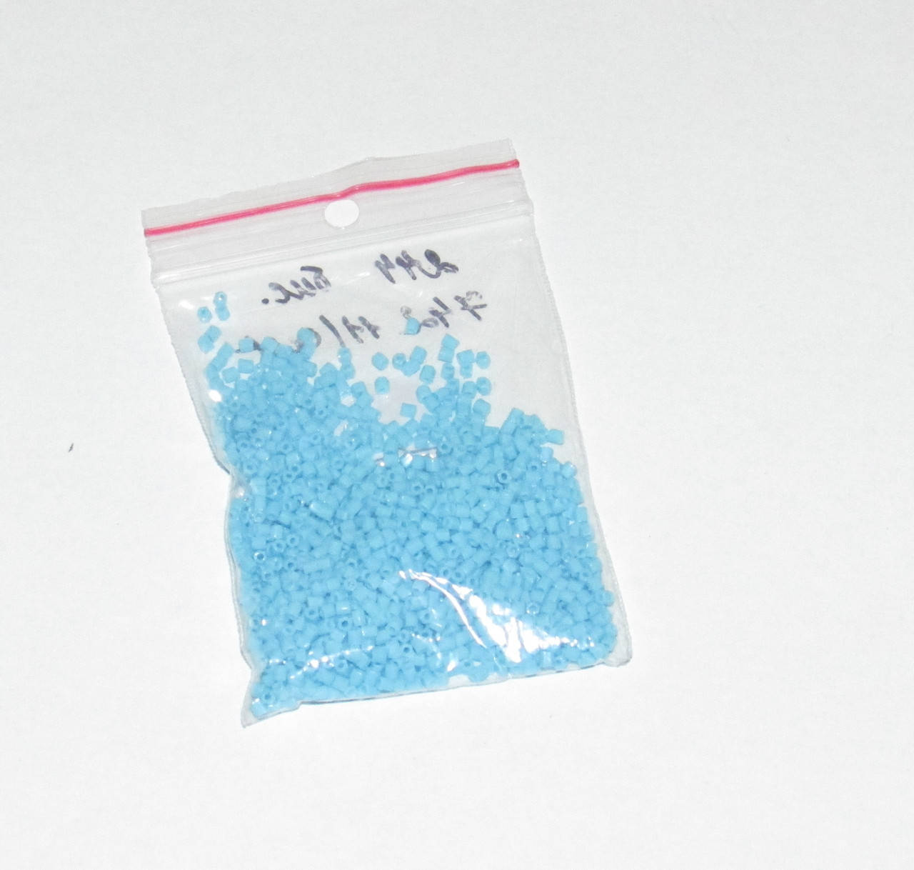 

Бисер, рубка, стеклярус, № 11. Япония. Упаковка 10 грамм. Арт 224 742 11