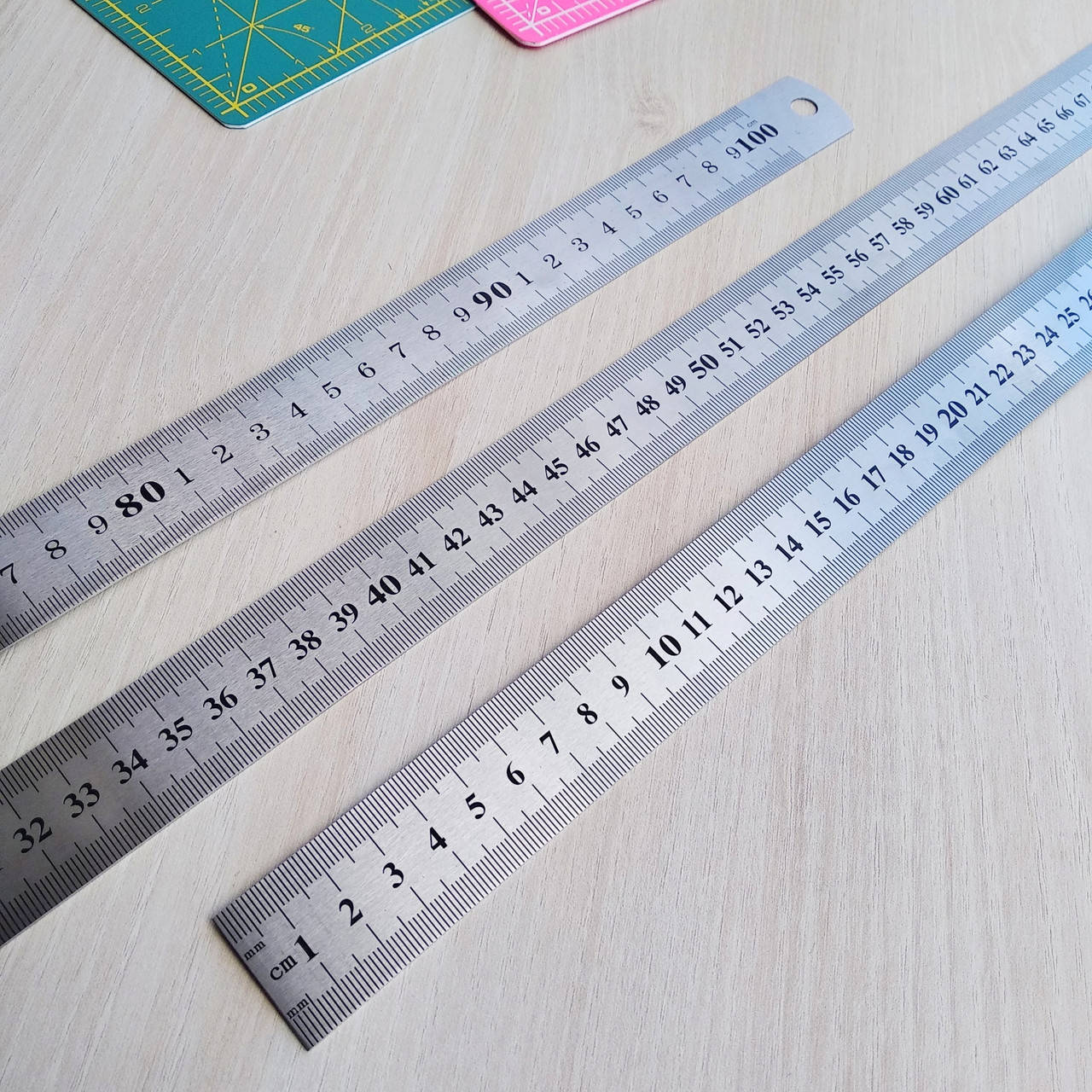 

Лінійка металева 100см