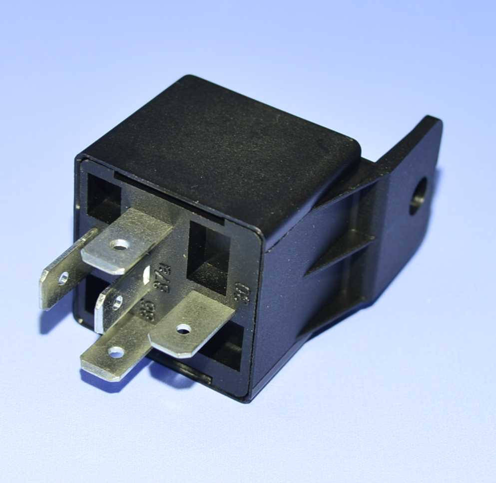 

Реле автомобильное 12V 1группа 4120 40A on-on Liming PRE0004