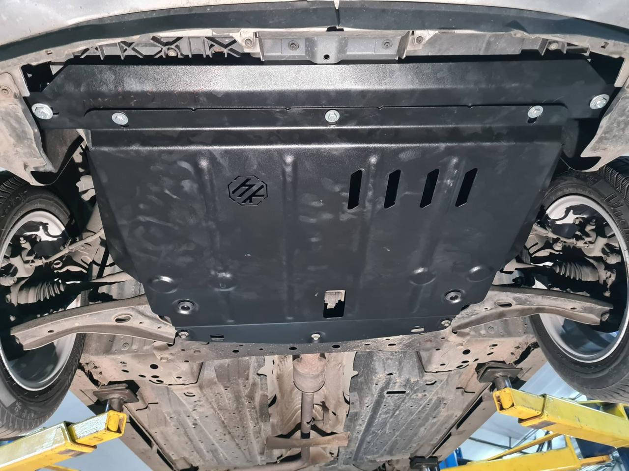 

Защита двигателя и КПП Mazda 2 (DE) (2007-2014)