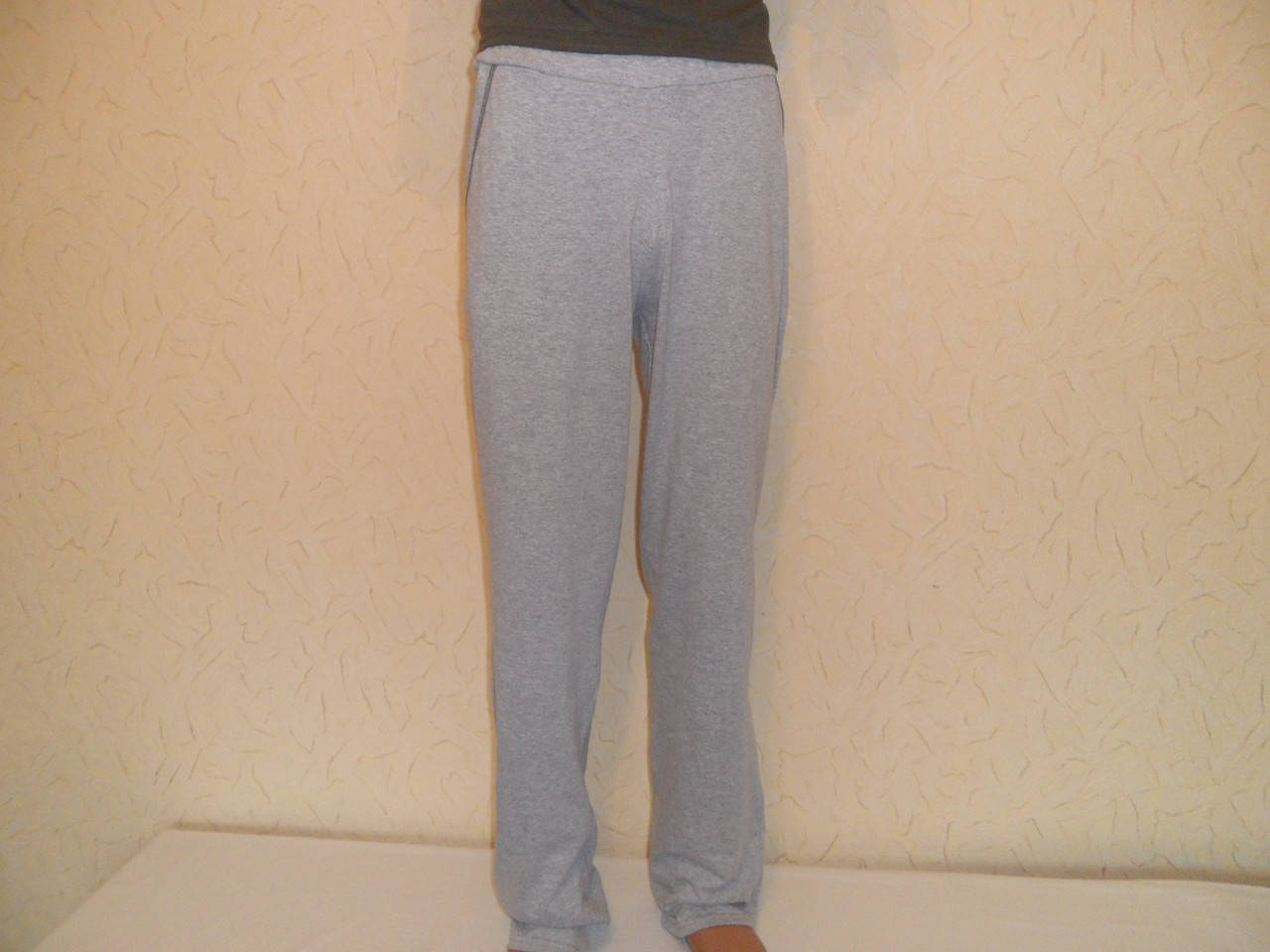 

Штаны мужские летние, трикотажные 48, Светло-серый