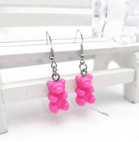 

Детские сережки мишки малиновые, размер 1,6*1см, смола