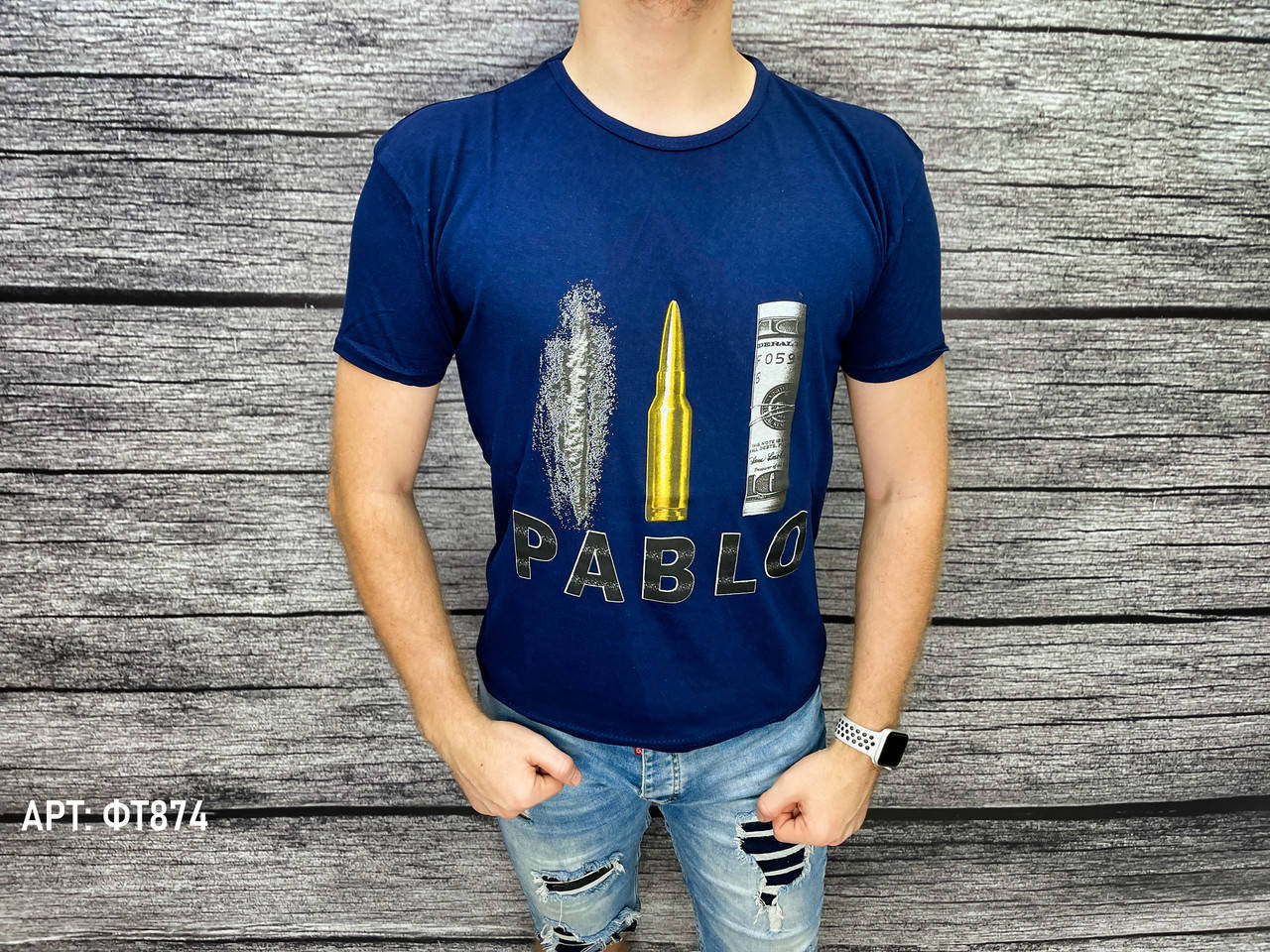 

Мужская футболка. Размеры: M, L, XL (маломерят на размер)