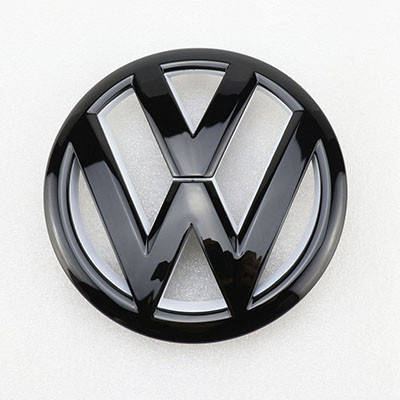 

Эмблема решетки радиатора Volkswagen Golf 6 5k0853601c чёрная