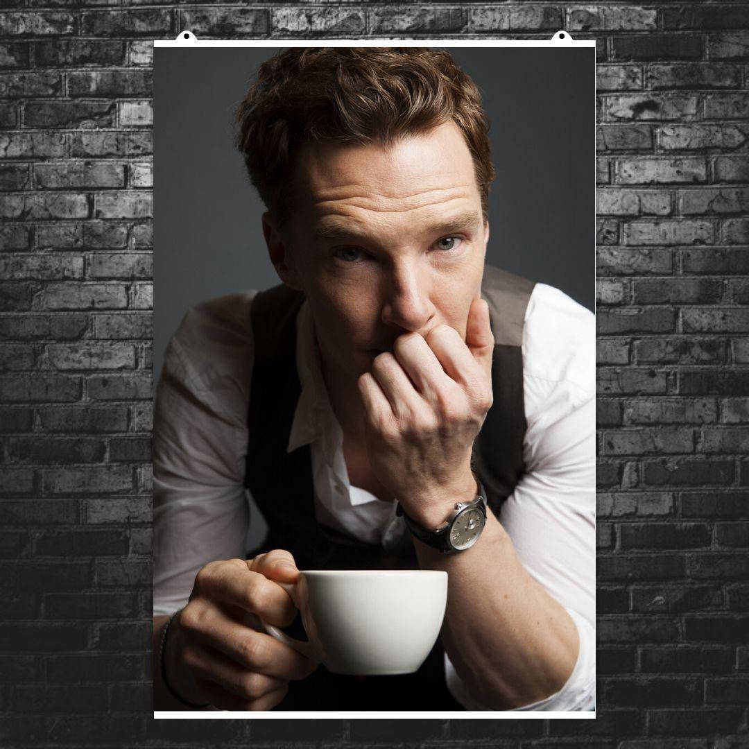 

Постер "Бенедикт Камбербэтч с чашкой кофе". Sherlock, Шерлок. Размер 42x28см (A3). Полуглянец