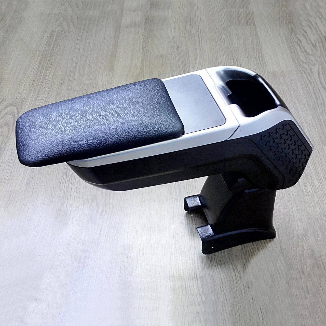 

Подлокотник Armcik S4 со сдвижной крышкой и регулируемым наклоном для Dacia Sandero /Sandero Stepway 2007-2017