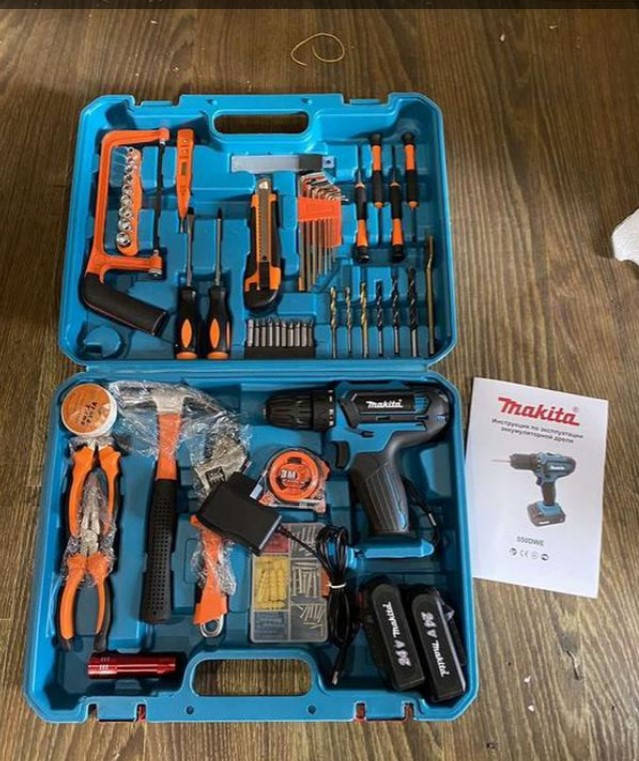 

Большой набор / Аккумуляторный шуруповерт Makita 550 DWE 24V 5A/h Li-Ion Макита ЯПОНИЯ