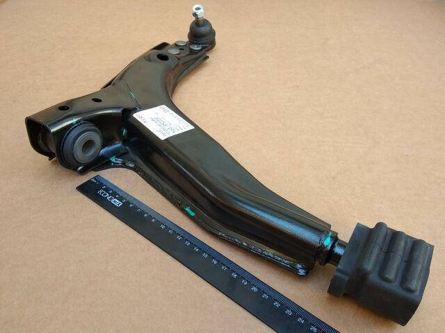 

Рычаг Lanos правый в сборе, TRT (R9000R)