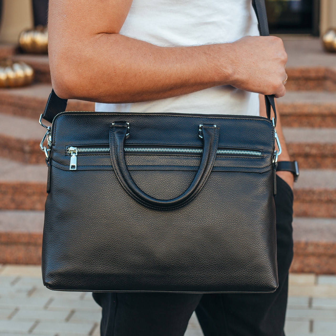 

Классическая мужская деловая сумка из натуральной кожи Tiding Bag N7240 Черная, Черный