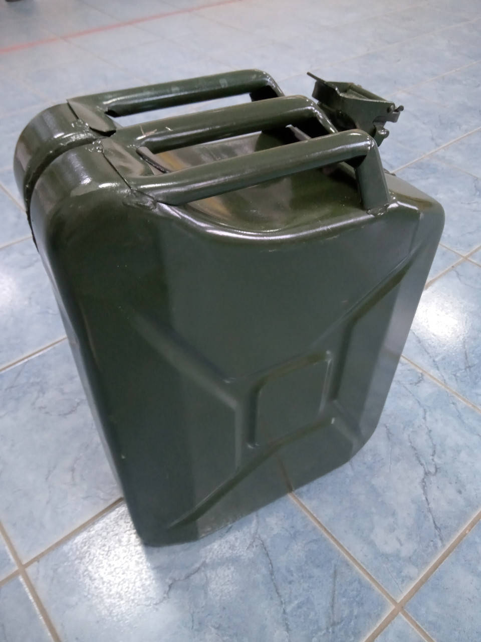 

Канистра металлическая 20л новая, СССР