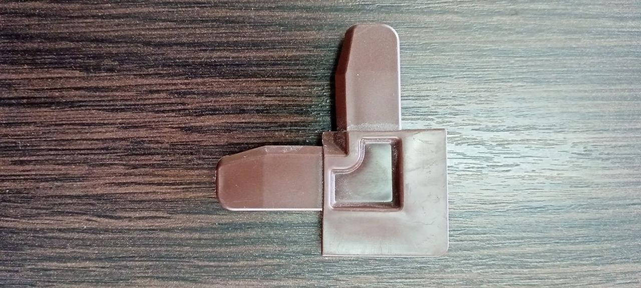 

Уголок для москитной сетки АНВИС Коричневий