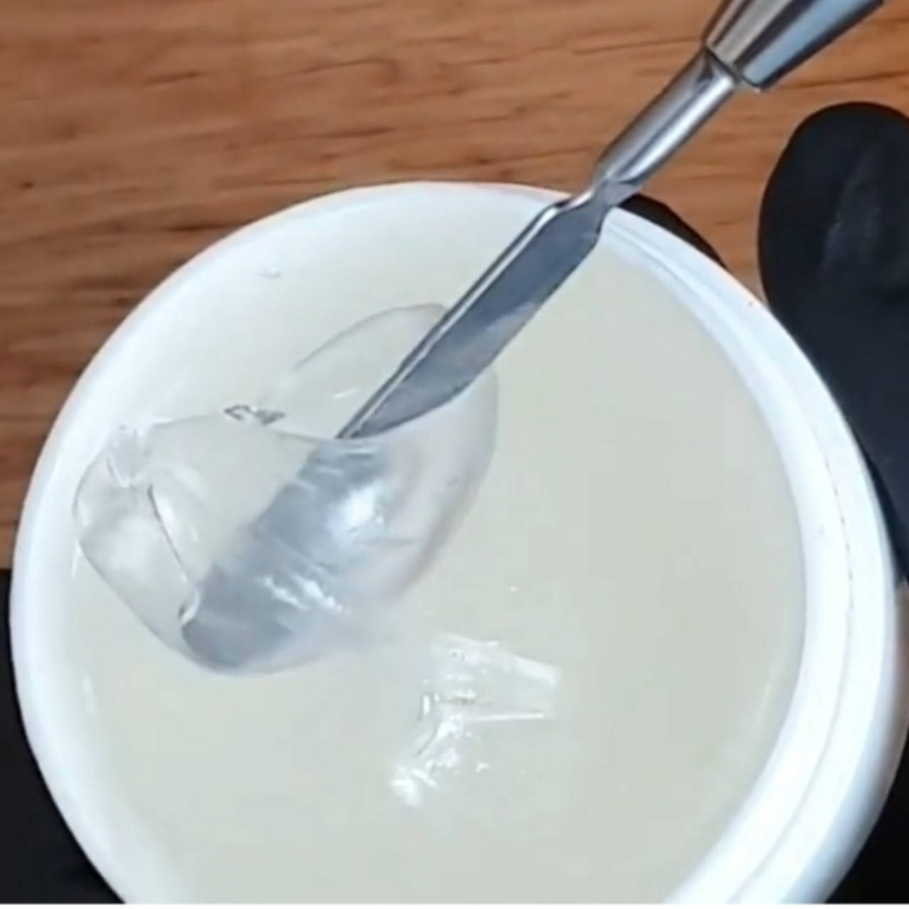 

Акригель или Полигель (Polygel) прозрачный - № 900, цвет clear прозрачный