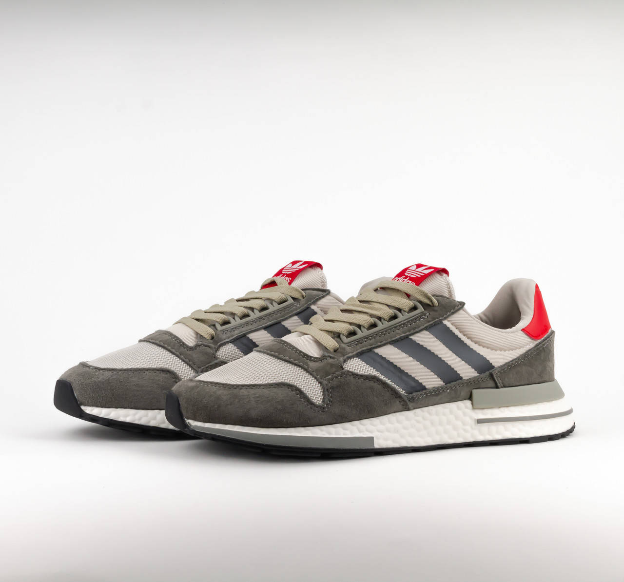 

Кроссовки мужские Adidas ZX 500 RM Gray кеды повседневные серые адидас зх 500 замшевые, Серый