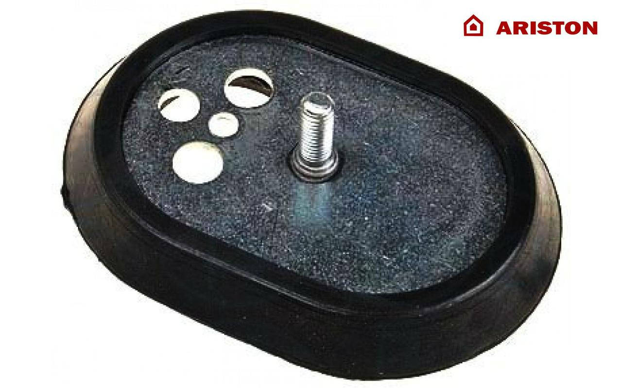 

Фланец с прокладкой для бойлеров Ariston 65103691