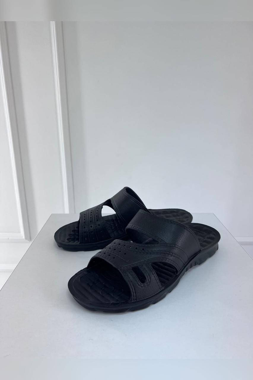 

Шлепанцы мужские пена черные 144400M