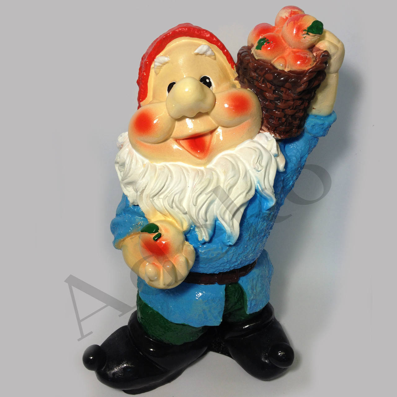 

Декоративная фигура Гном с яблоками 39 см