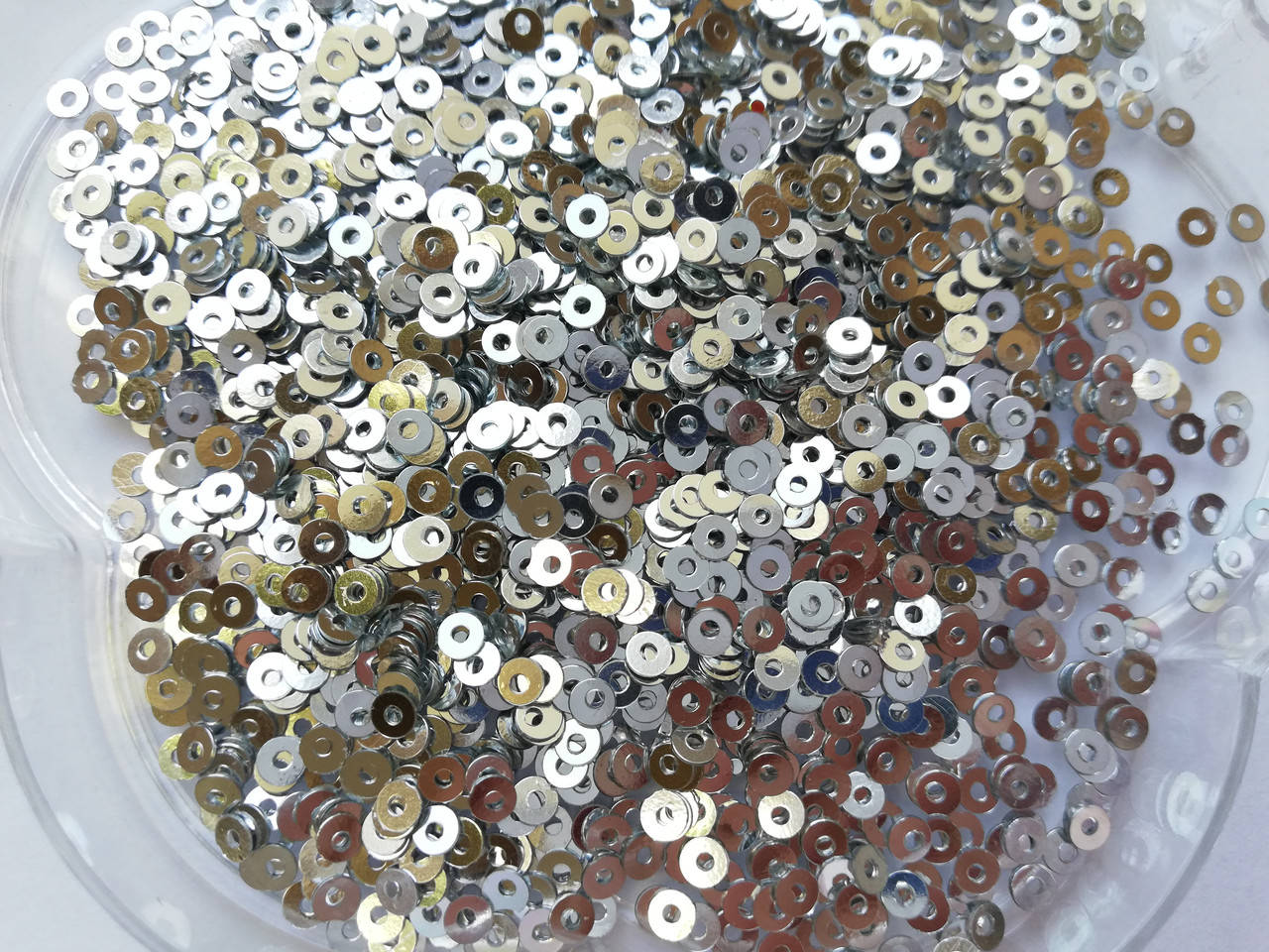 

Паєтки 3 мм Silver - Срібний - 5 г Індія