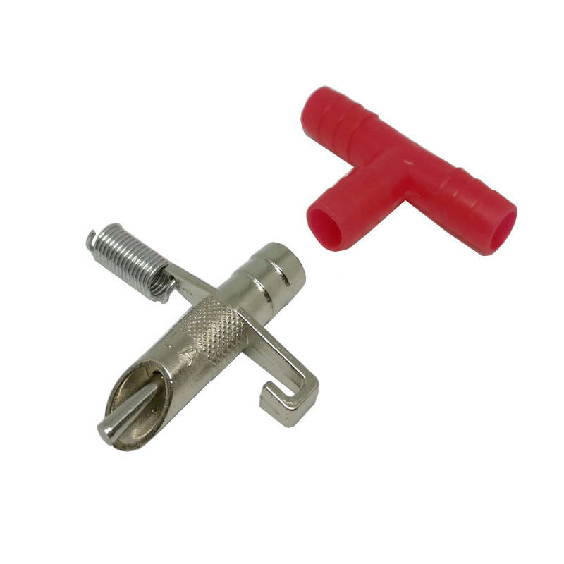 

Металлическая ниппельная поилка (для кролей)